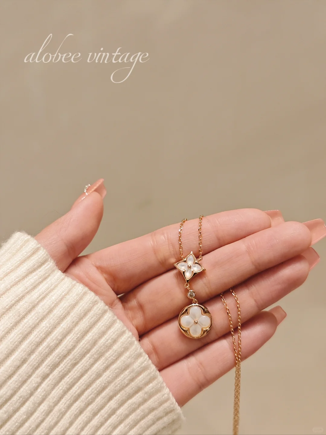 Replica Louis Vuitton Star Sun Pendant Necklace