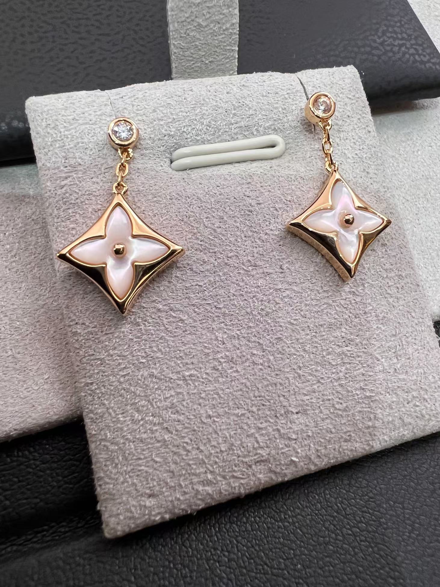 Replica Louis Vuitton Color Blossom BB Star Earring Studs