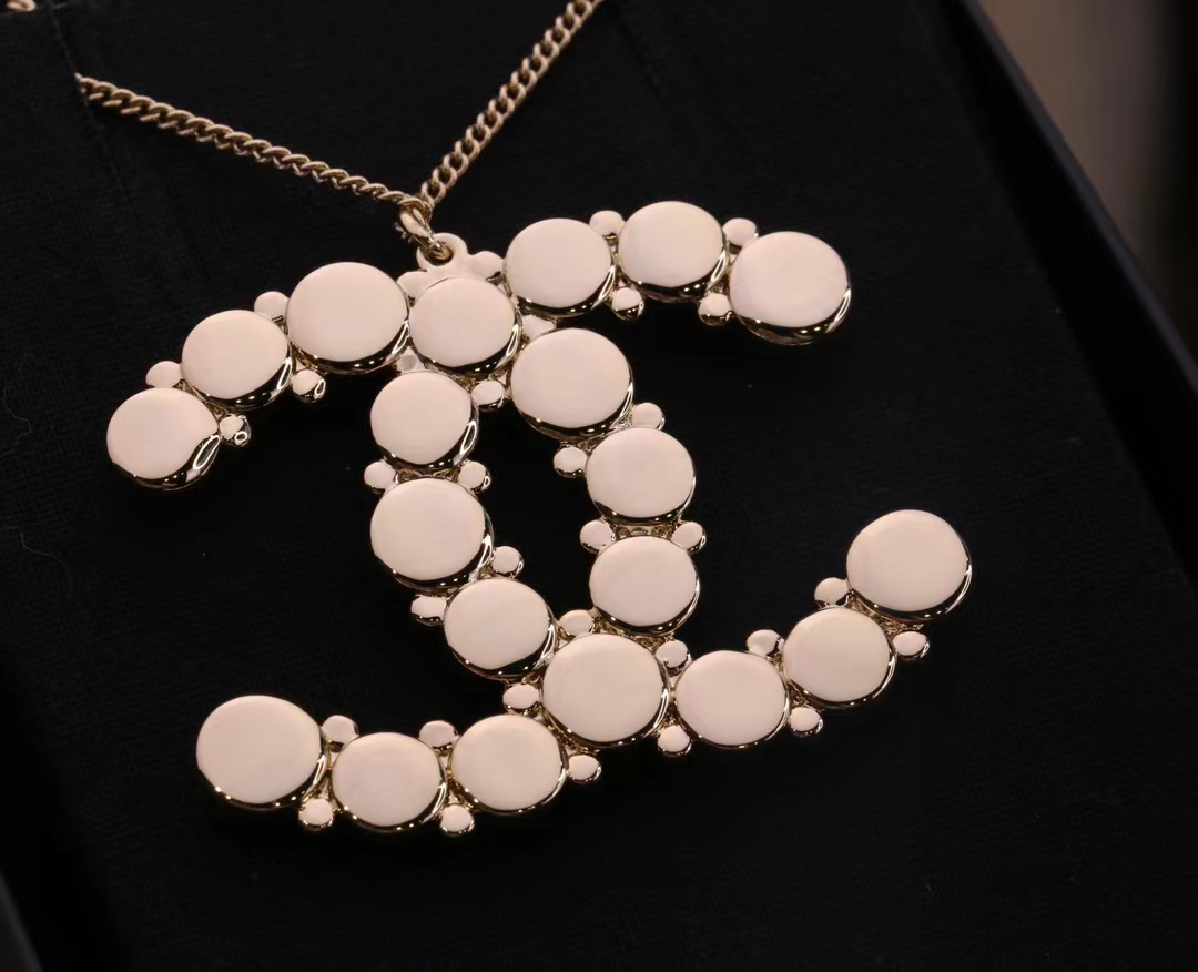 Replica Chanel Big Double C Pendant Sweater Necklace