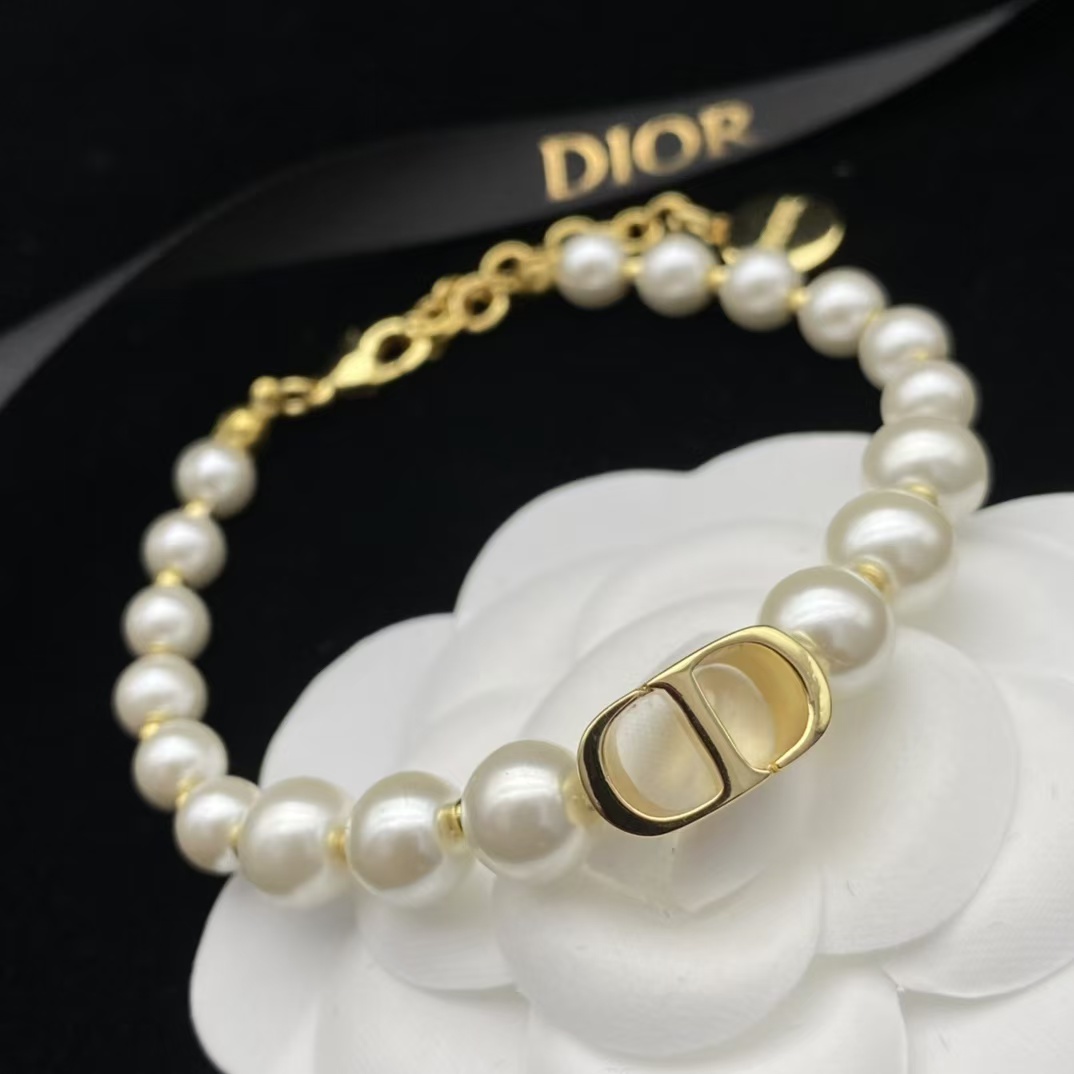 Replica Dior Classic Pearl Bracelet