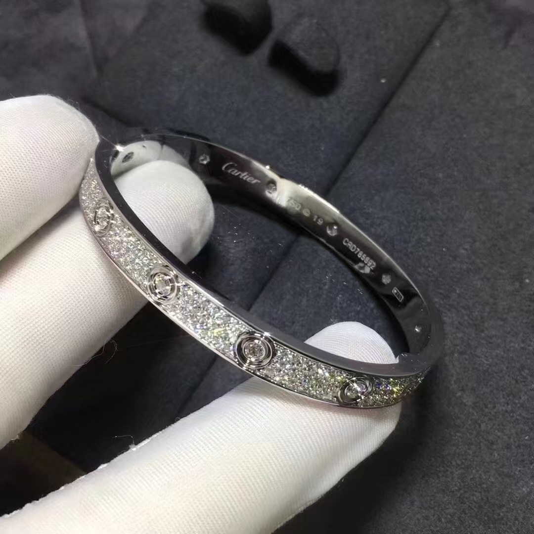 Replica Cartier LOVE Bracelet, Diamond Paved