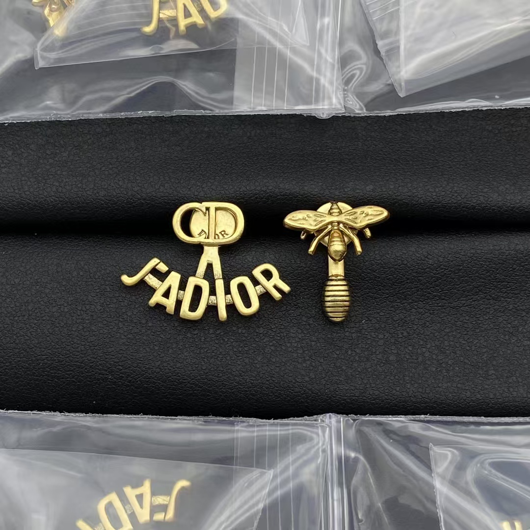 Replica Dior Asymmetric JADIOR Bee Earrings