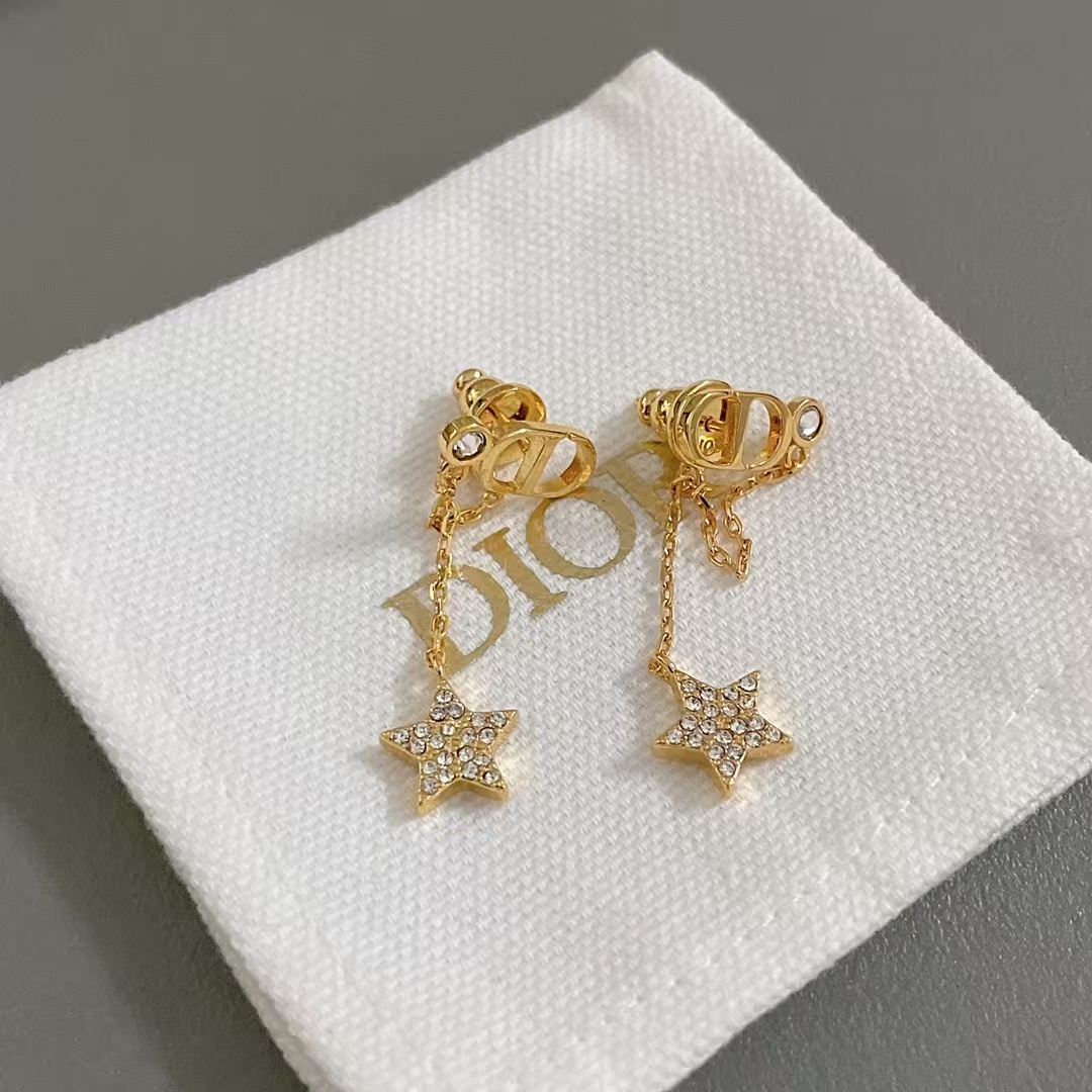 Replica Louis Vuitton Star Drop Earrings