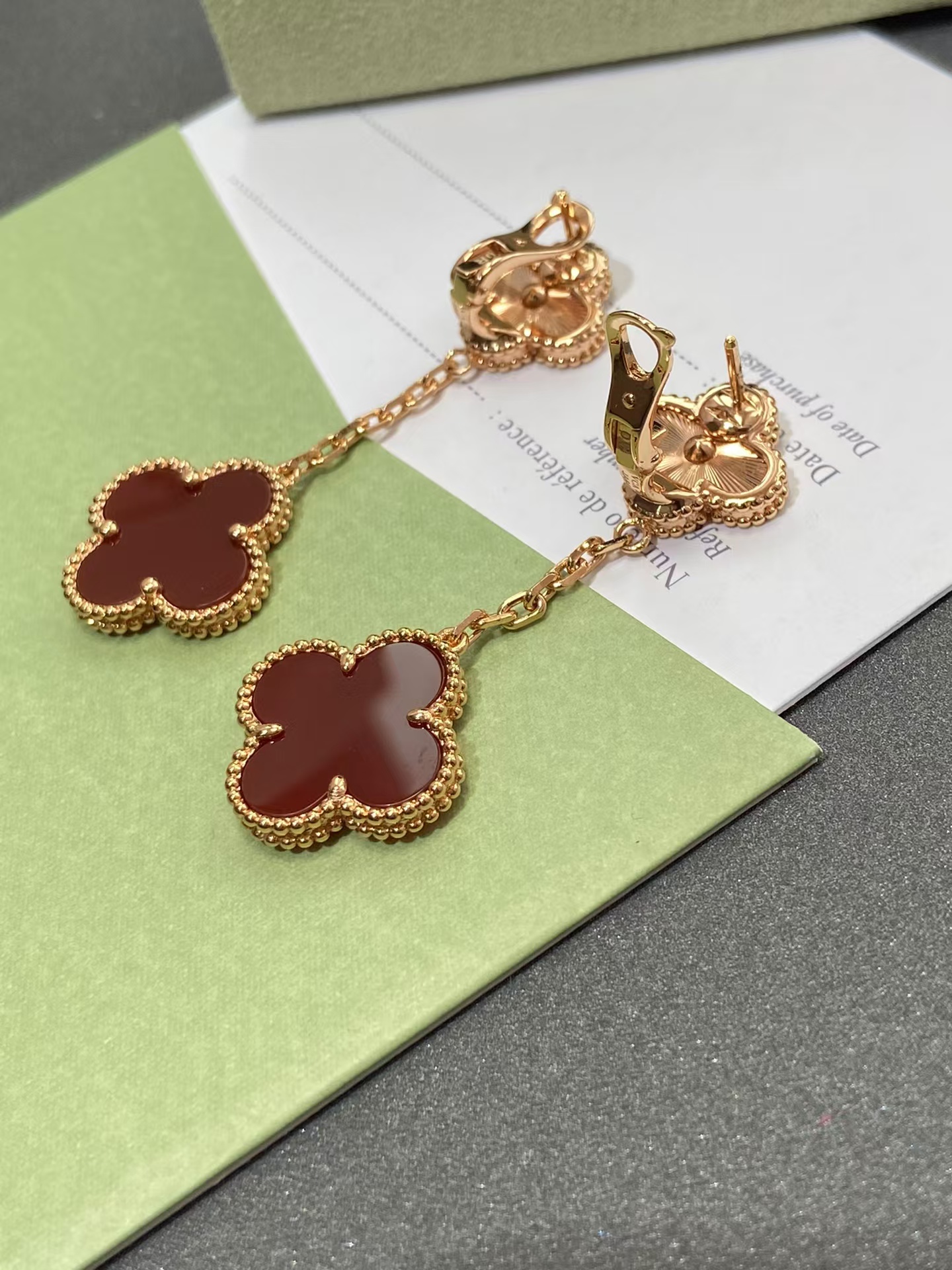 Replica Van Cleef & Arpels Magic Alhambra Earrings, 2 Motifs