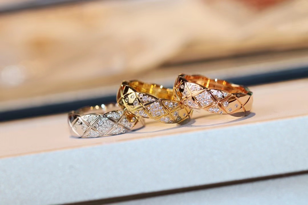 Replica Chanel Rose Gold Crush Ring