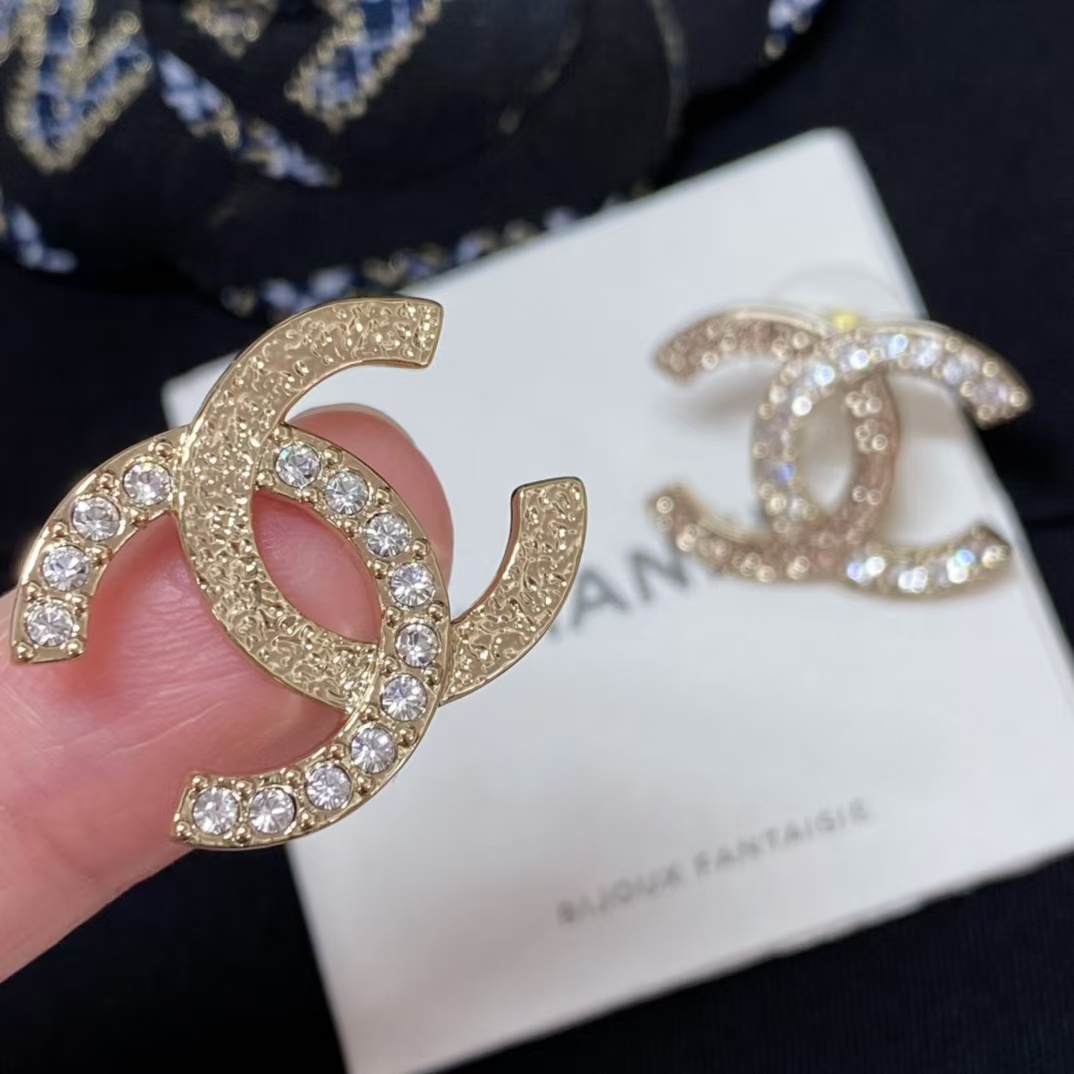 Replica Chanel Single C Paved Diamond Earrings