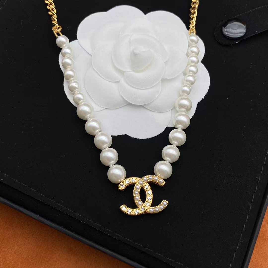 replica Chanel Half Pearl Half Chain Double C Pendant Necklace