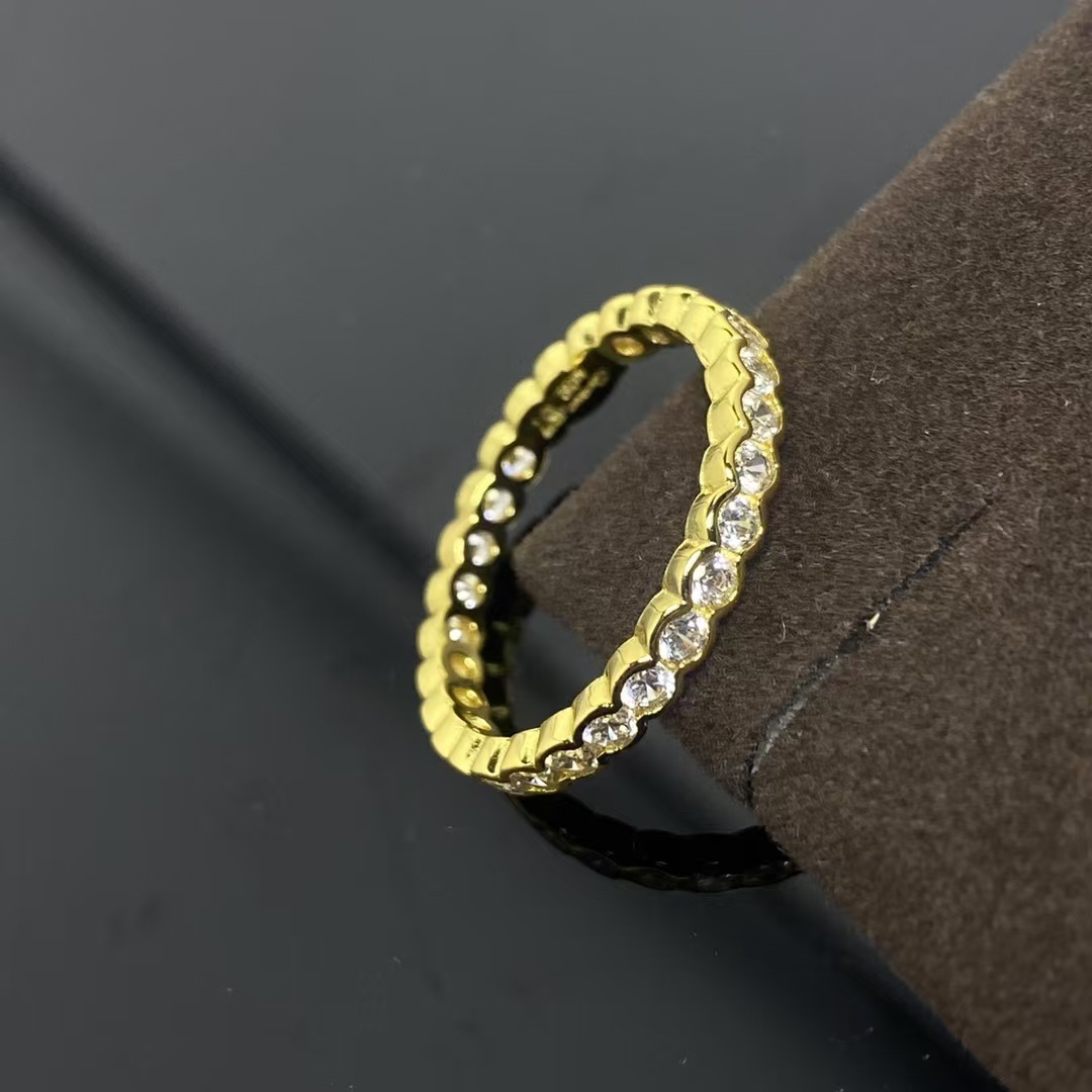 Replica Cartier Diamond Paved Ring - Narrow