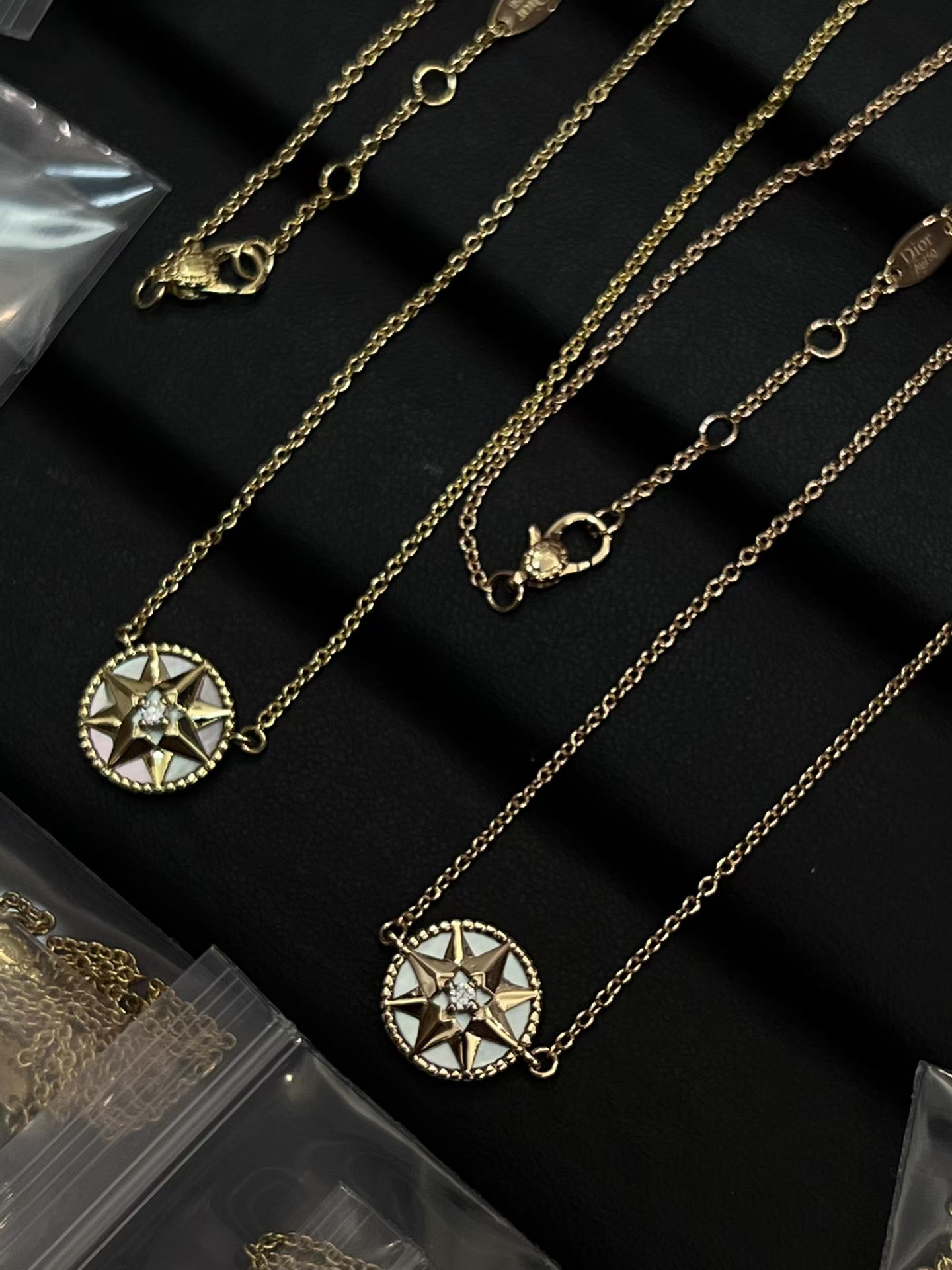 Replica Dior Rose Des Vents Pendant Necklace