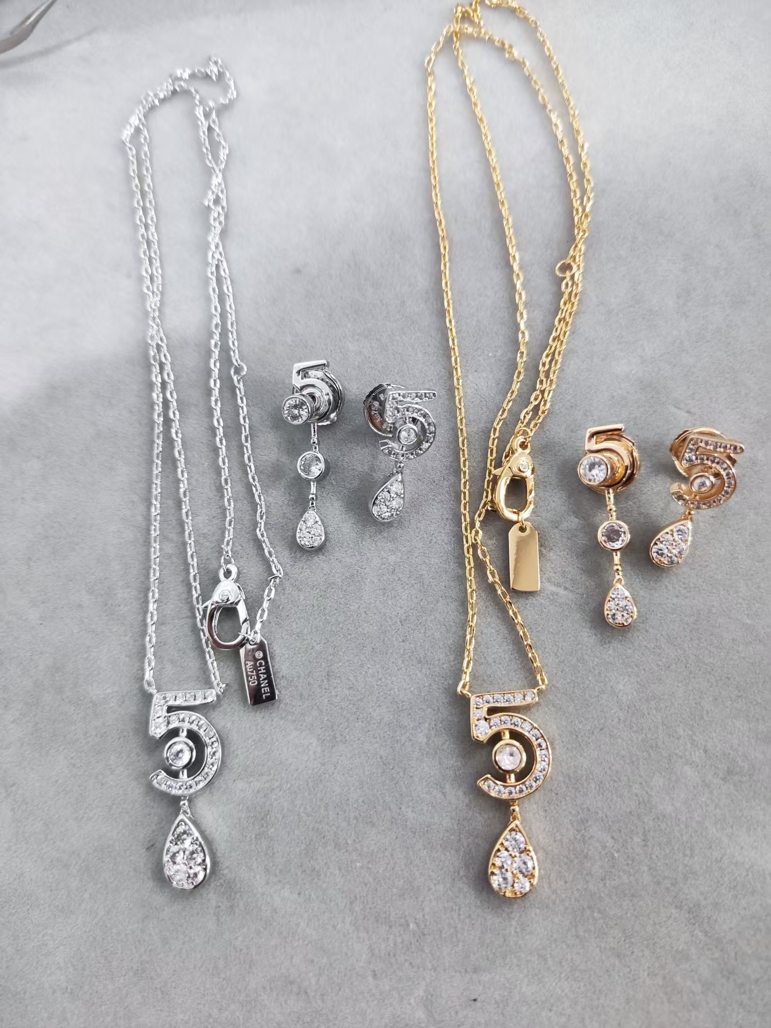 Replica Chanel NO.5 Teardrop Pendant Necklace