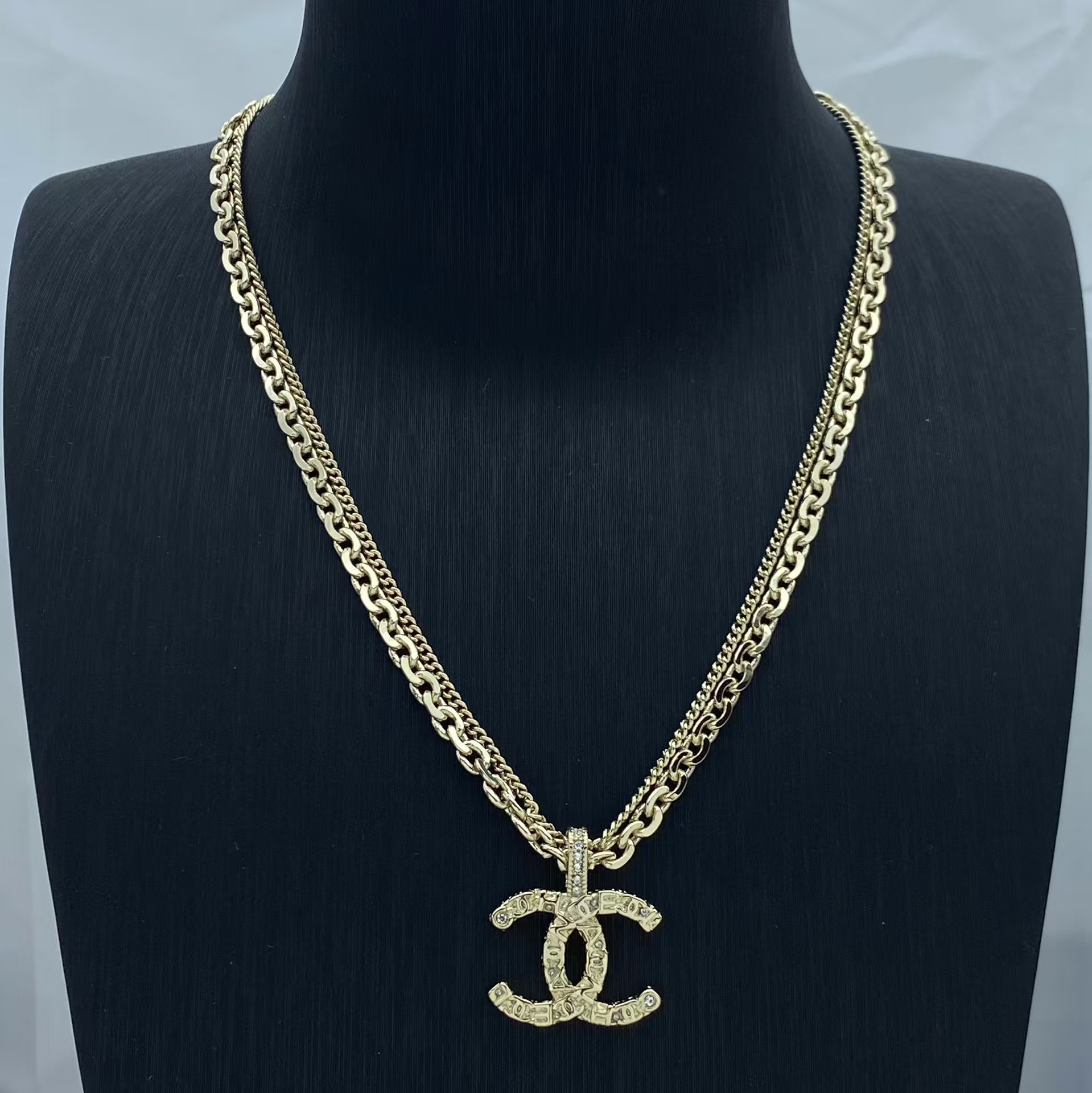 Replica Chanel Mixed Thin and Chunky Cuban Chain Necklace