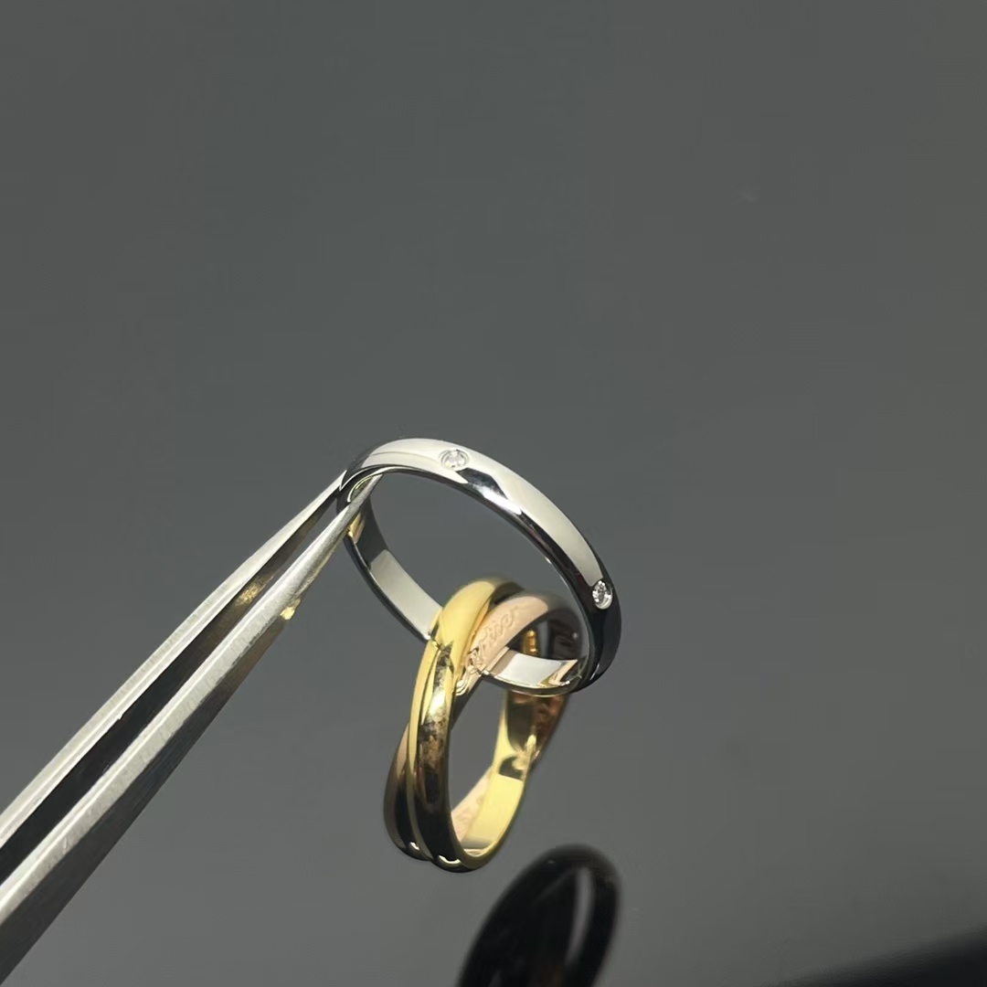 Replica Cartier Trinity Ring - Paved Diamond