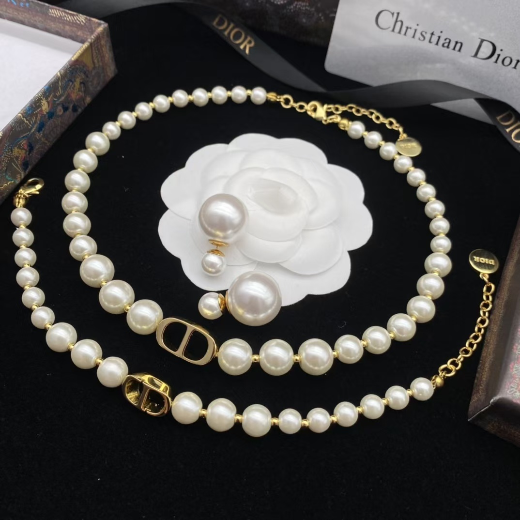 Replica Dior Classic Pearl Bracelet
