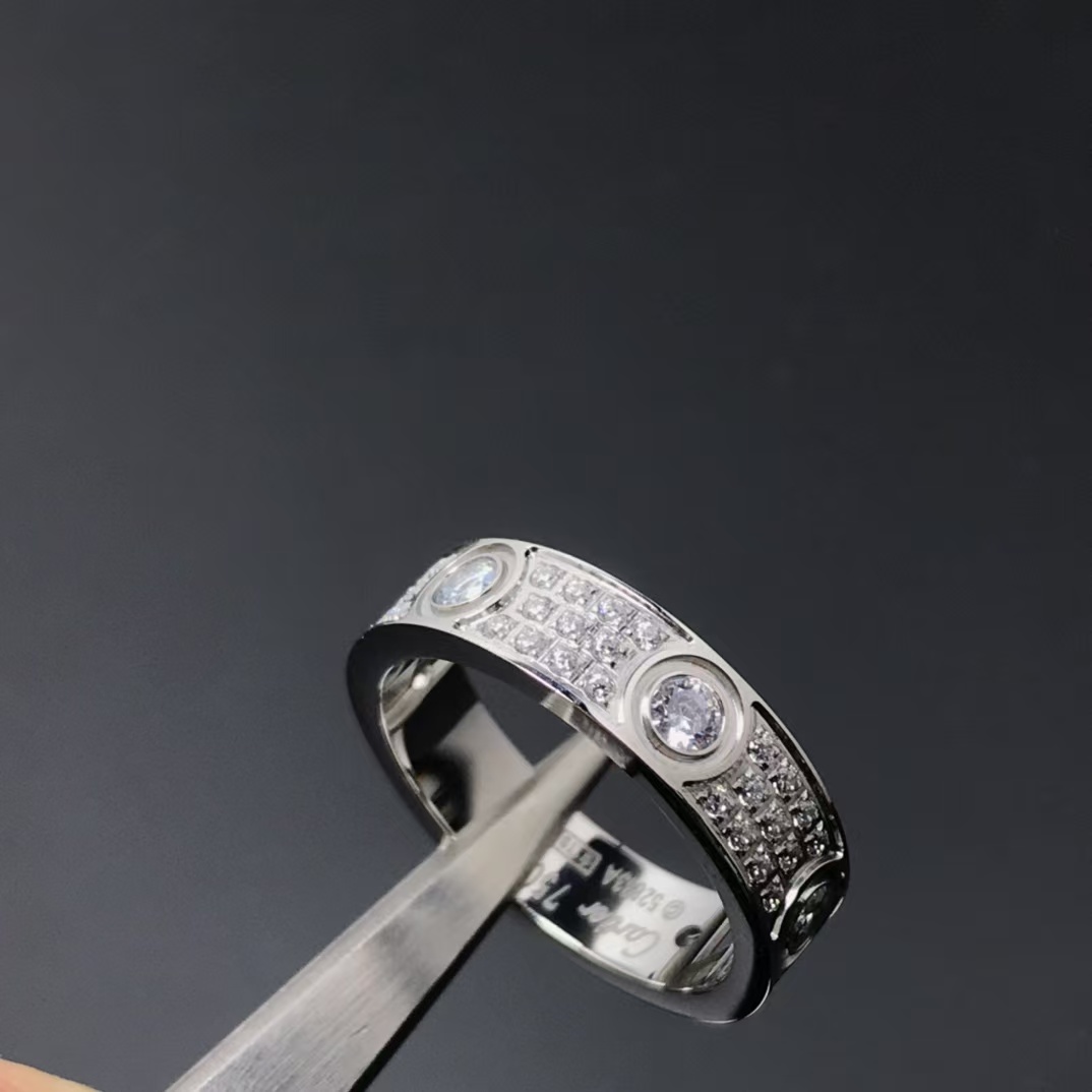 Replica Cartier Love Ring