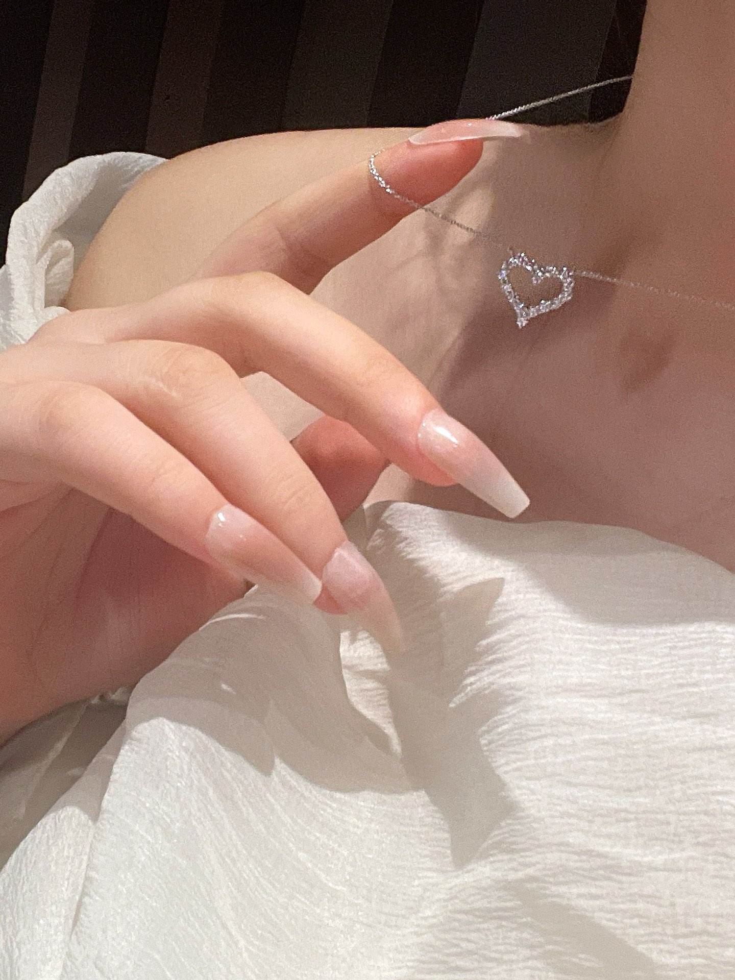 Replica Tiffany Mini Full Diamond Love Heart Pendant Necklace