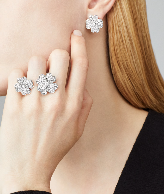 Replica Van Cleef & Arpels Cosmos Earrings - Small
