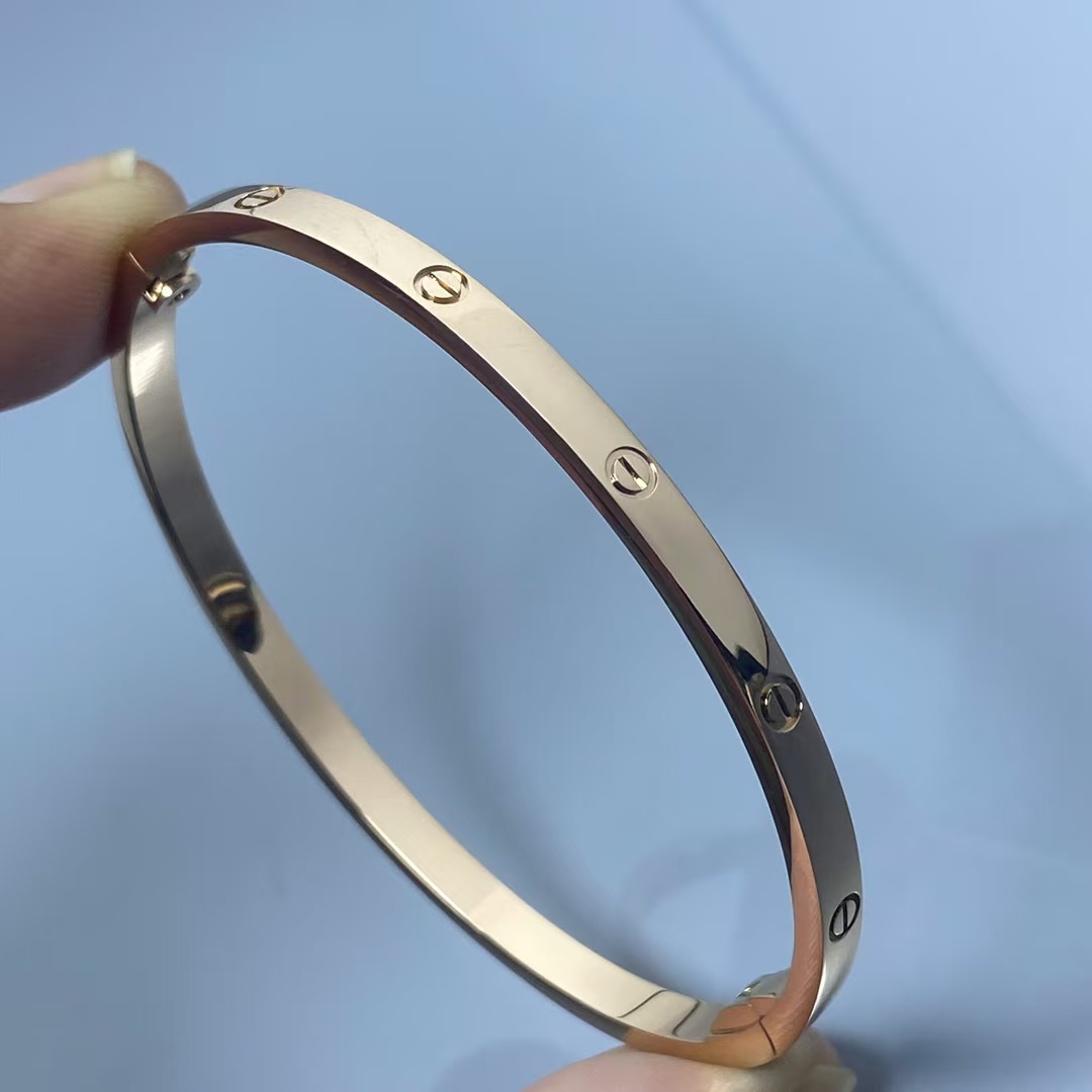 Replica Cartier LOVE Bracelet - No Diamond