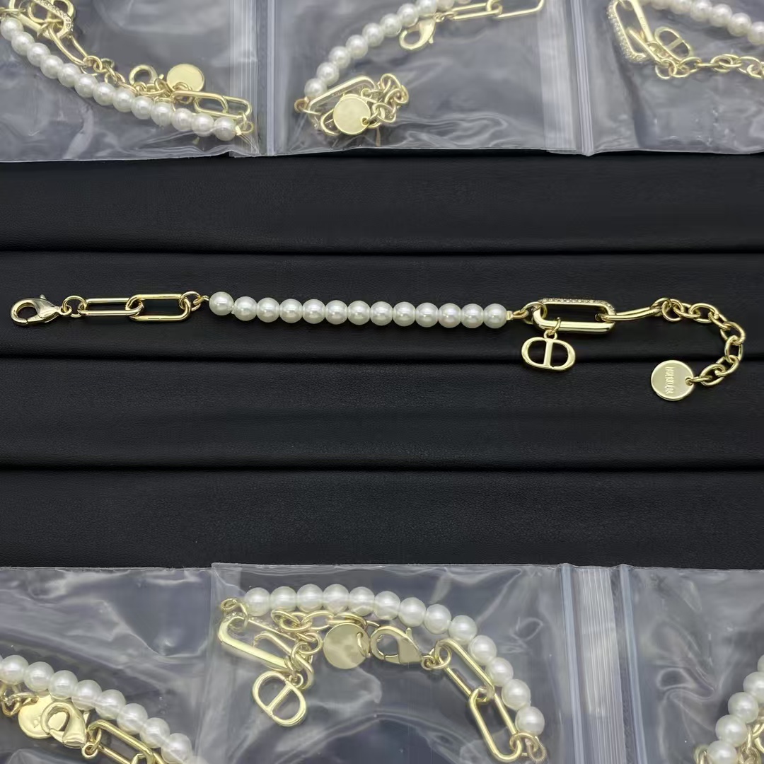 Replica Dior Paperclip and Pearl Bracelet