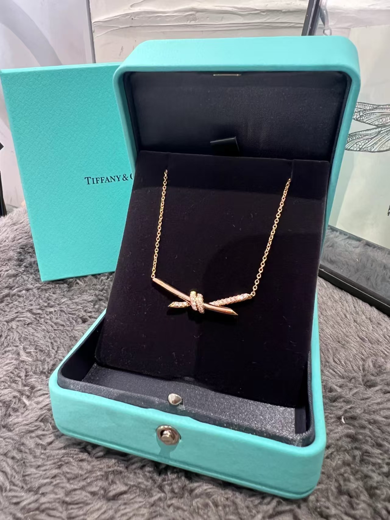 Replica Tiffany Knot Pendant Necklace