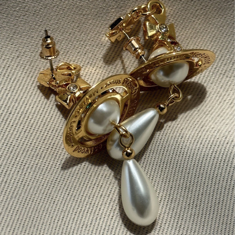 Replica Vivienne Westwood Saturn Teardrop Pearl Earring