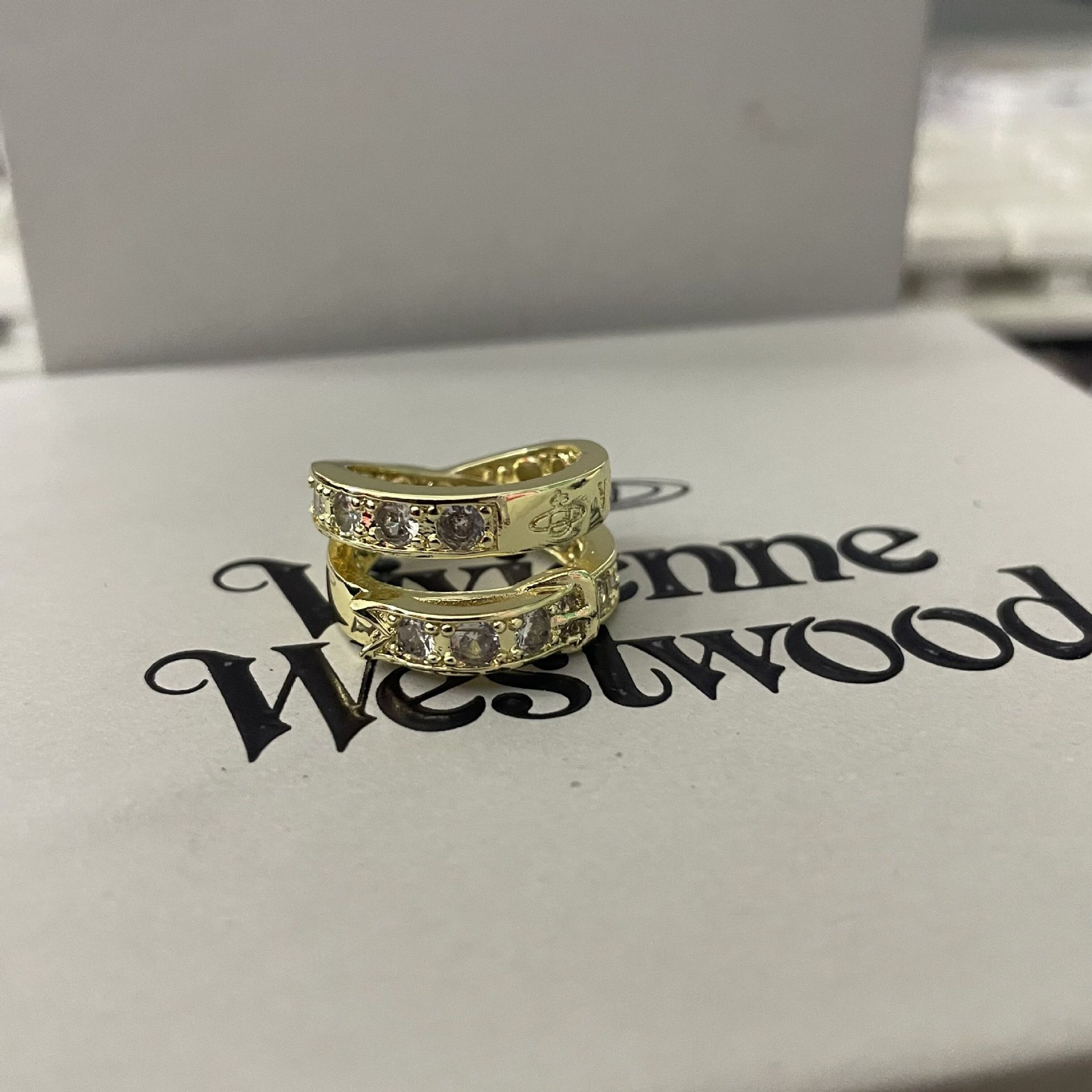 Replica Vivienne Westwood Unisex Style Belt Saturn Couple Ring