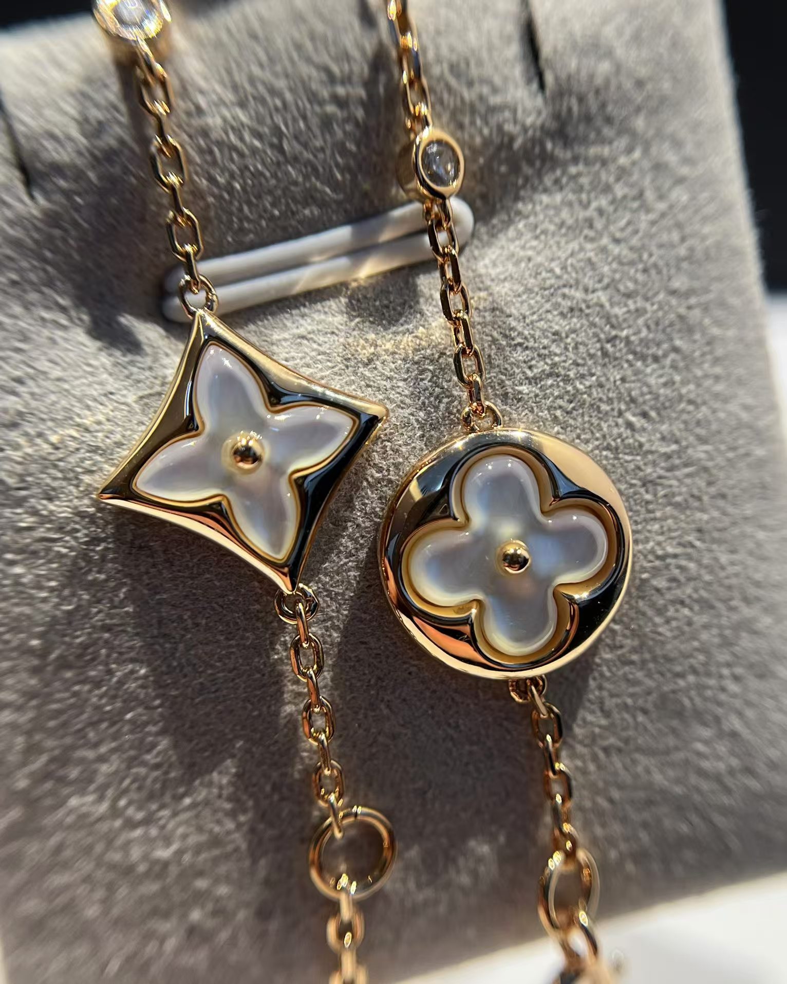 Replica Louis Vuitton Color Blossom Star Sun Bracelet