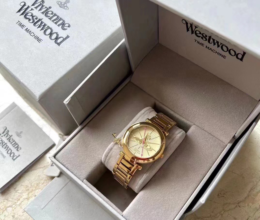 Replica Vivienne Westwood Elegant Gold Watch - 29MM