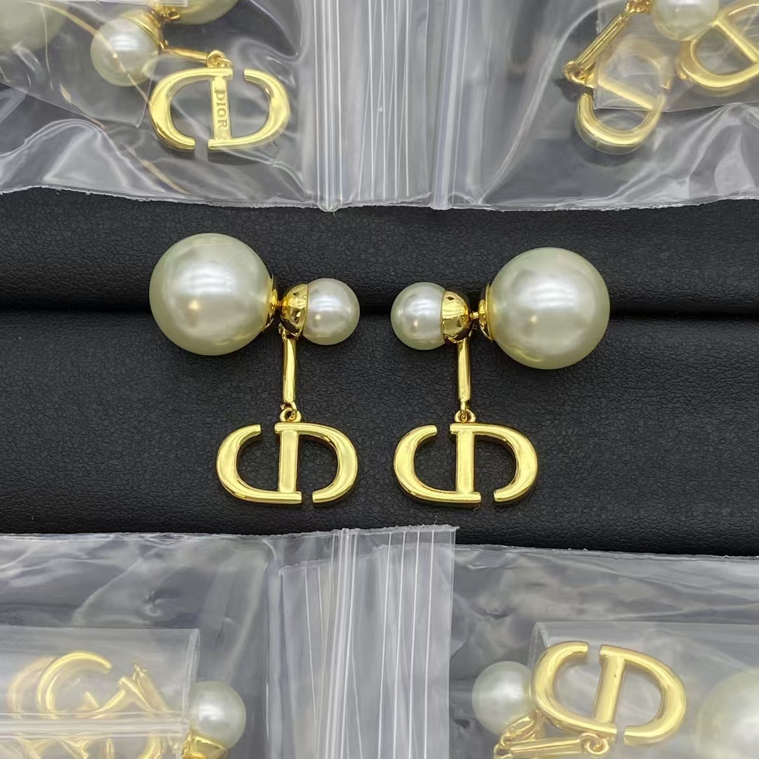 Replica Dior CD Dangle Pearl Earrings
