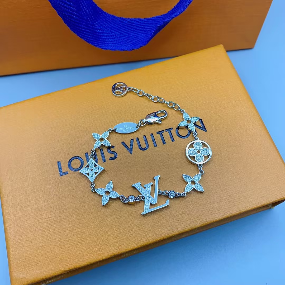 Replica Louis Vuitton LV Letters Bracelet