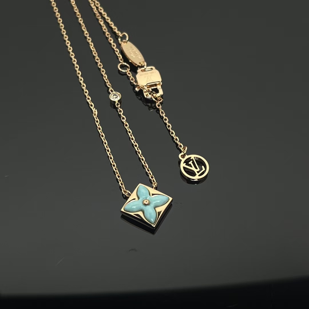 Replica Louis Vuitton Color Blossom BB Star Pendant Necklaces