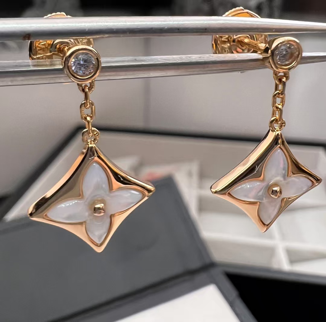 Replica Louis Vuitton Color Blossom BB Star Earring Studs