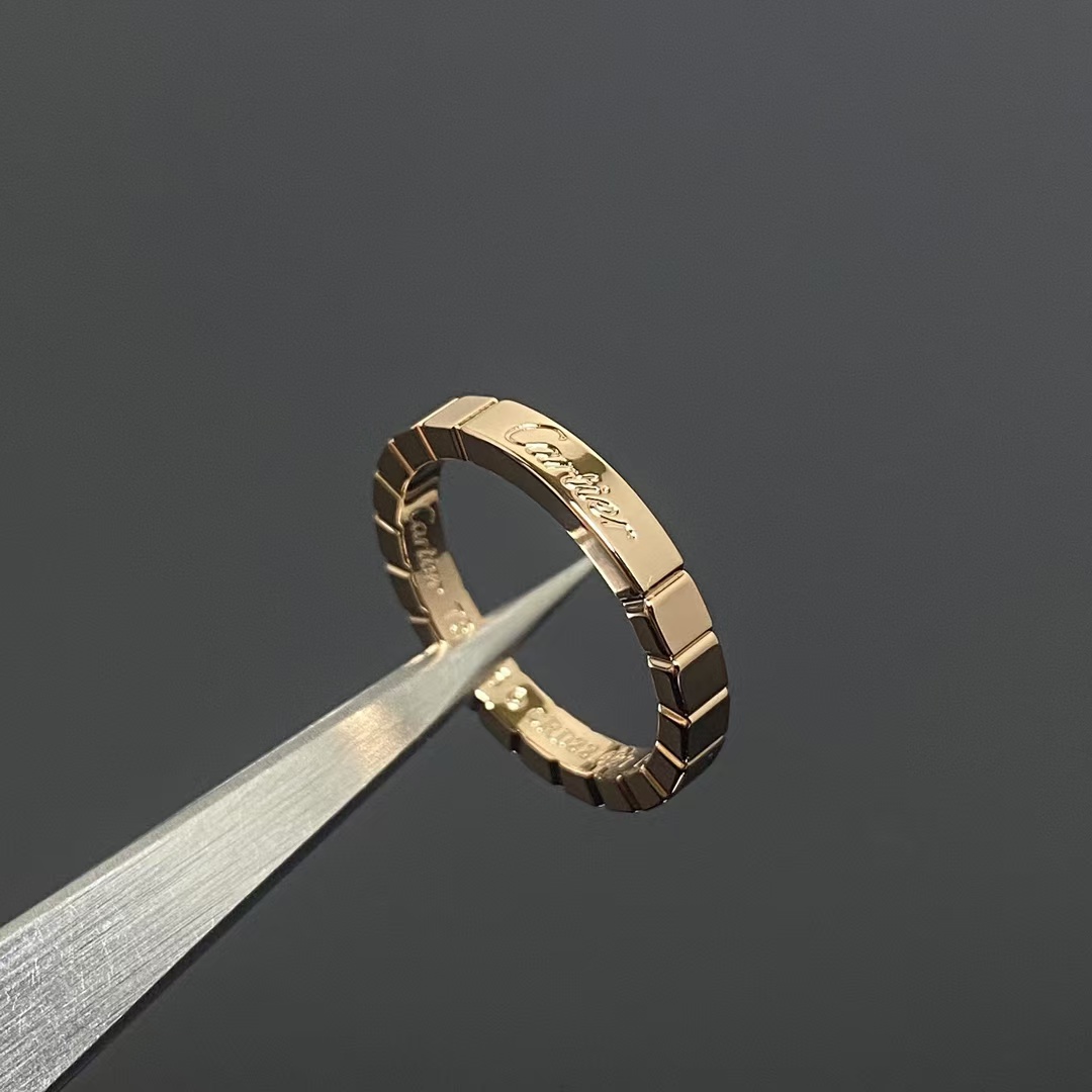 Replica Cartier Signature Ring