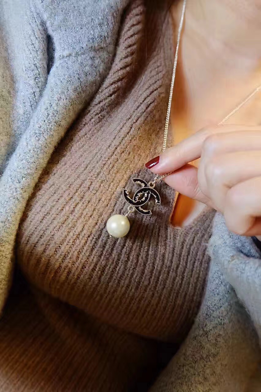 Replica Chanel Black Double C Pearl Drop Pendant Necklace