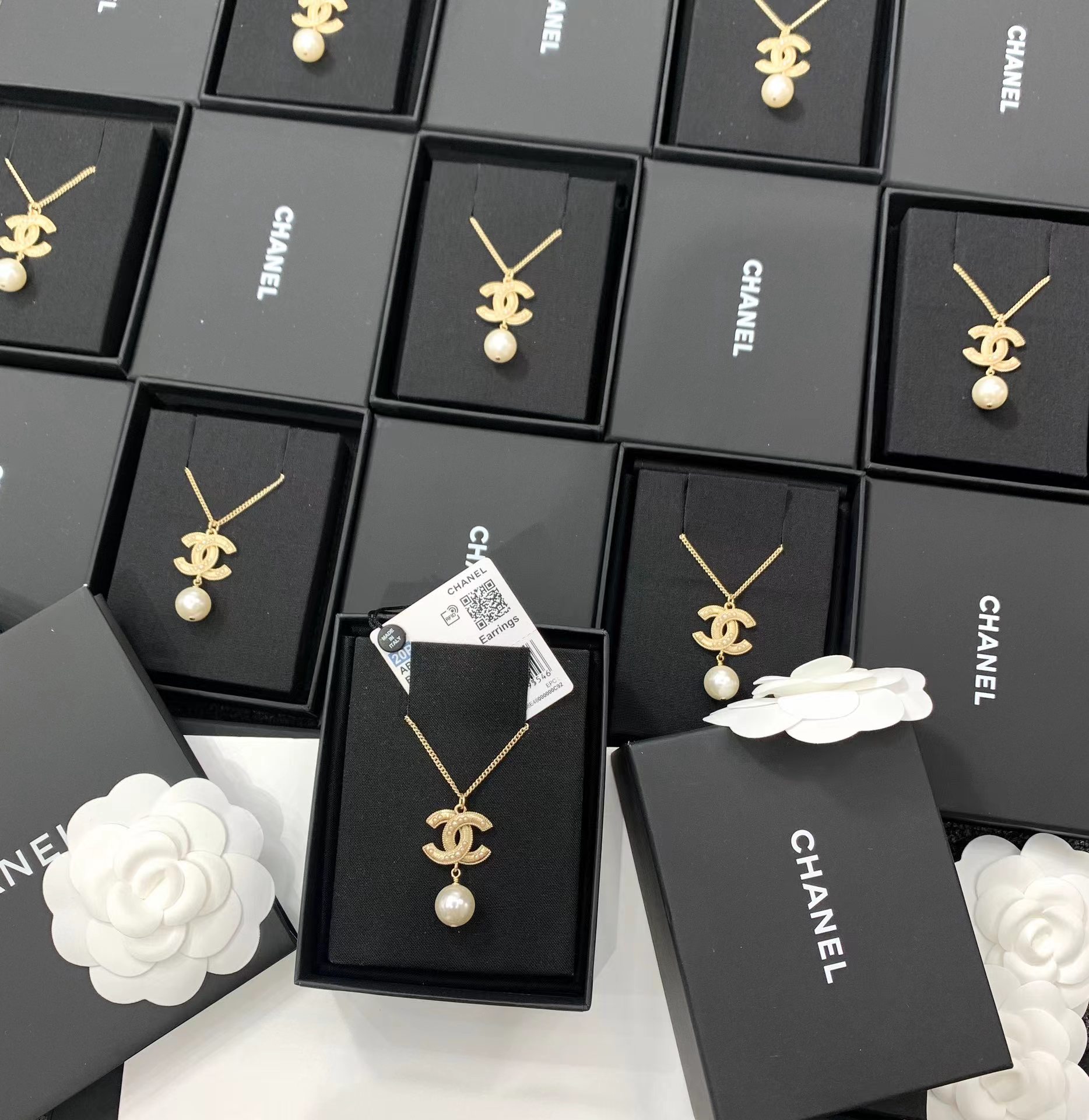 Replica Chanel Sweater Double C Pearl Dangle Necklace