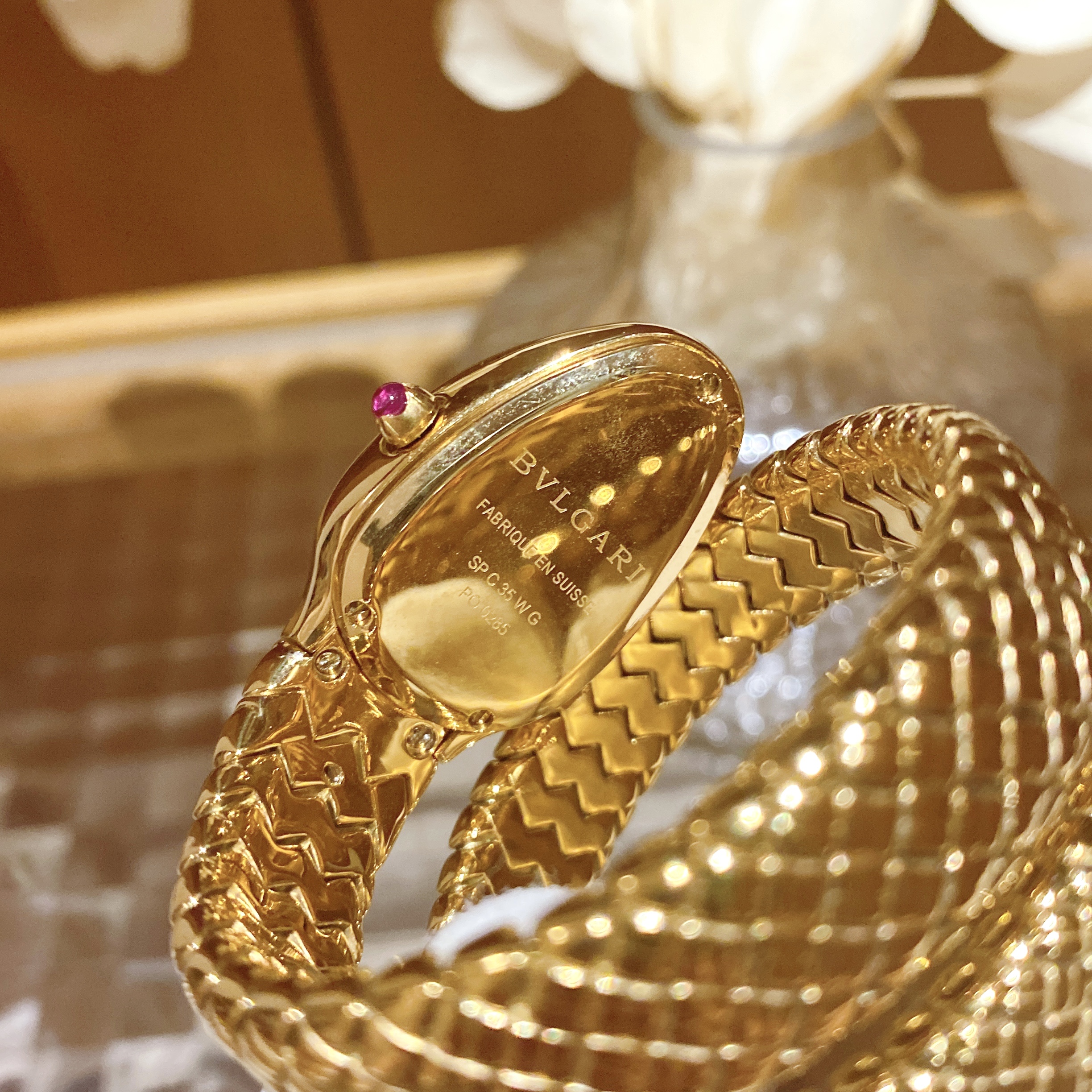 Replica Bvlgari SERPENTIN SPIG Watch