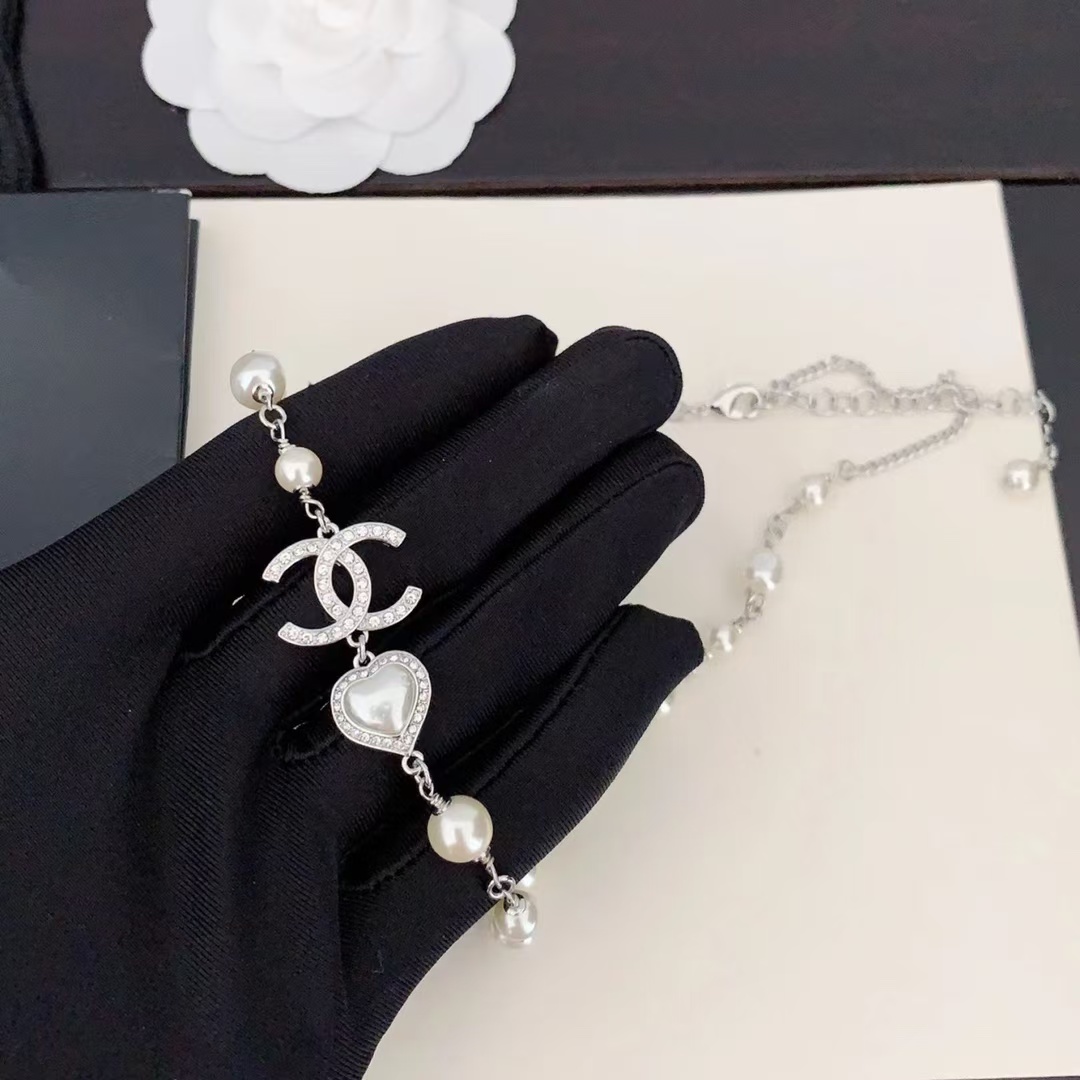 Replica Chanel Half Silver Chain Half Pearl Necklace