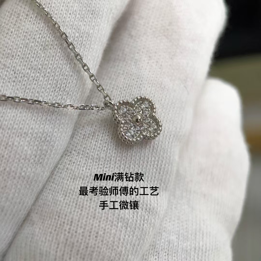 Replica Van Cleef & Arpels Full Diamond Sweet Alhambra Pendant Necklace - Mini