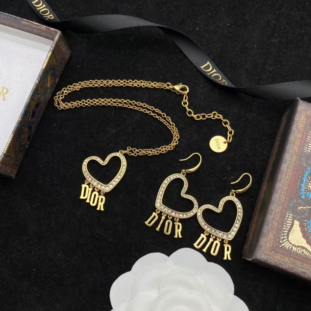 Replica Dior Letters Heart Necklace and Earrings
