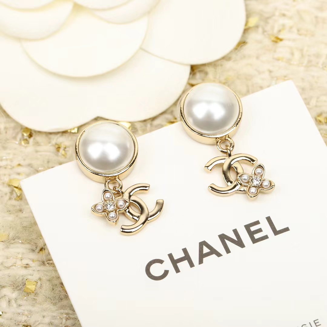 Replica Chanel Pearl Stud Double C Dangle Earring