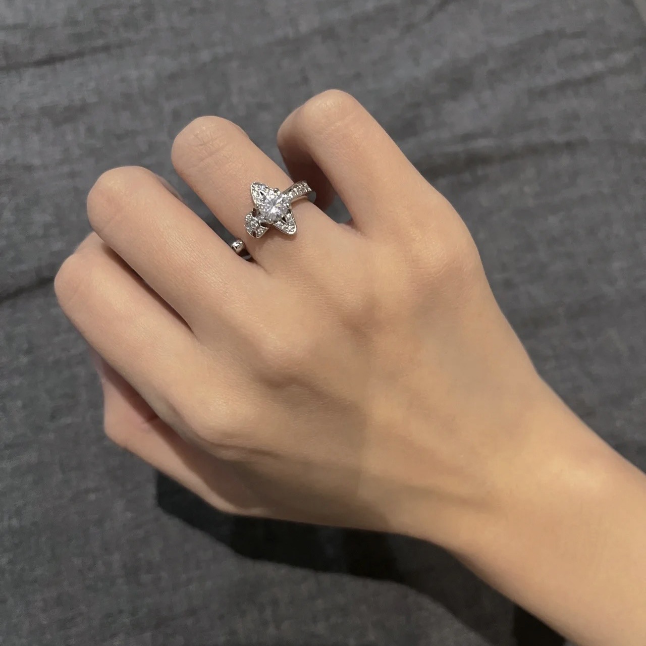 Replica Vivienne Westwood Adjustable Diamond Saturn Ring