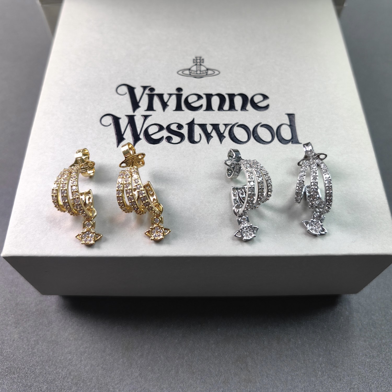 Replica Vivienne Westwood C Shape Saturn Drop Earrings