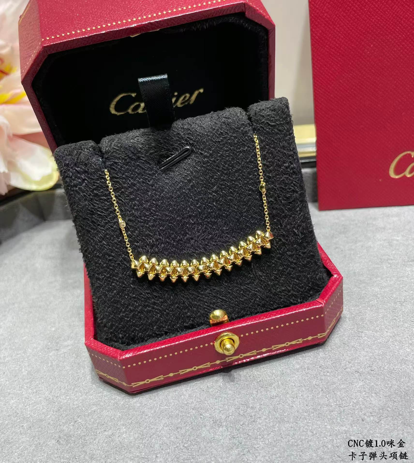 Replica Cartier Clash de Necklace