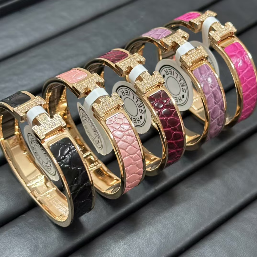 Replica Hermes Crocodile Bracelet