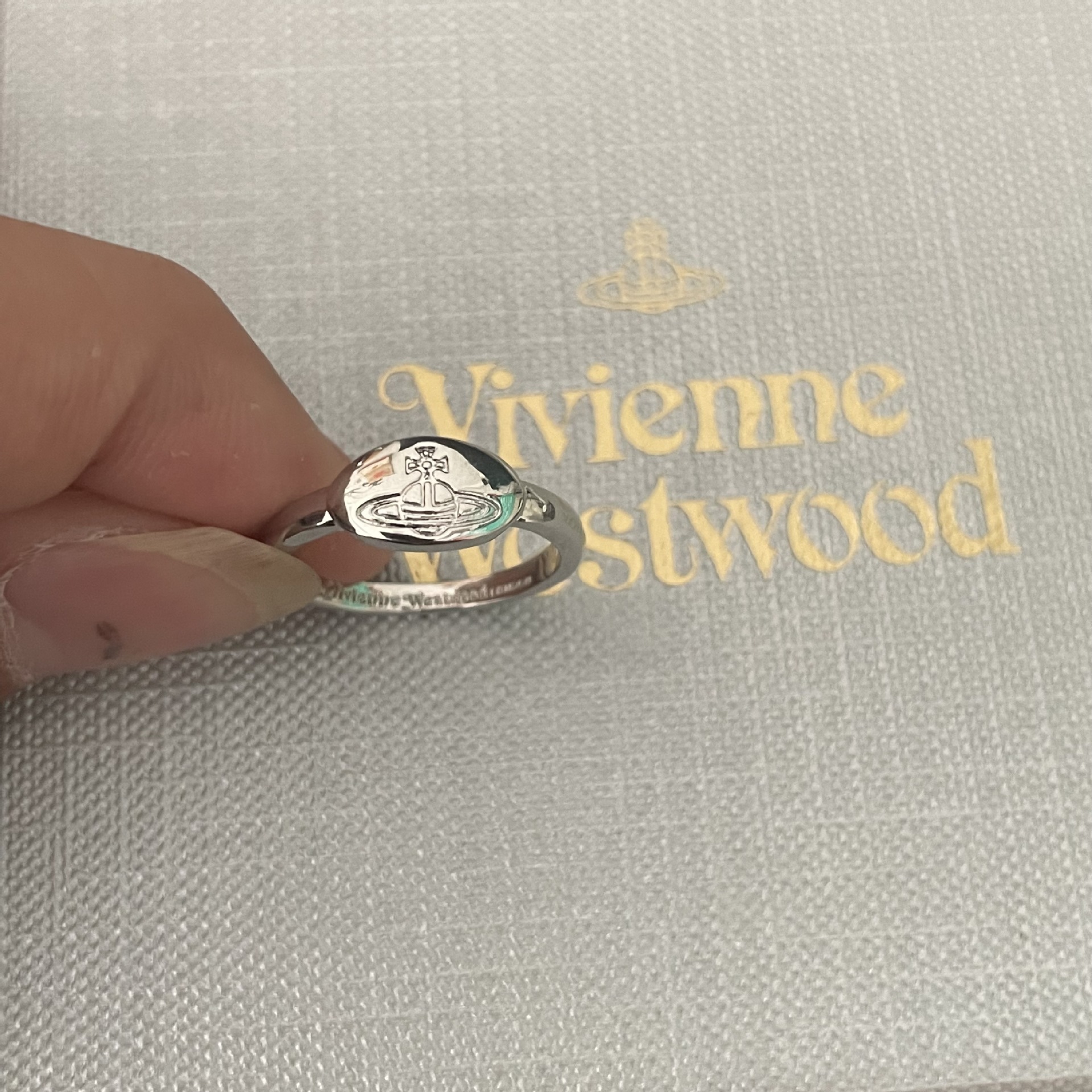 Replica Vivienne Westwood Debossed Stamped Saturn Ring