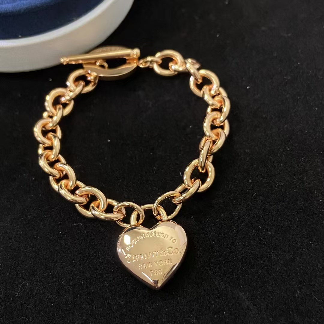 Replica Tiffany Heart Charm OT Clasp Bracelet