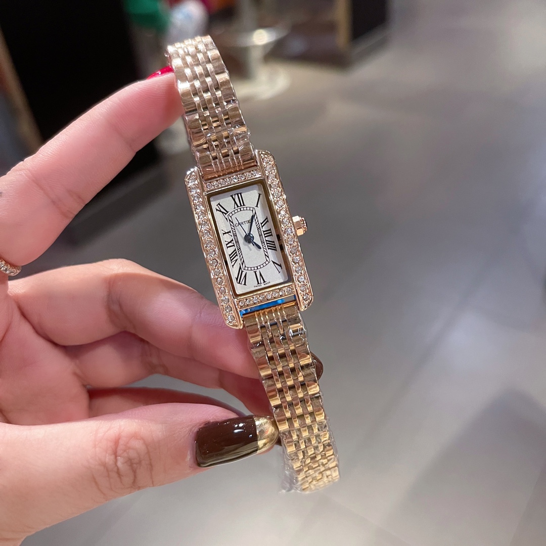 Replica Cartier Small Women Classic Watch