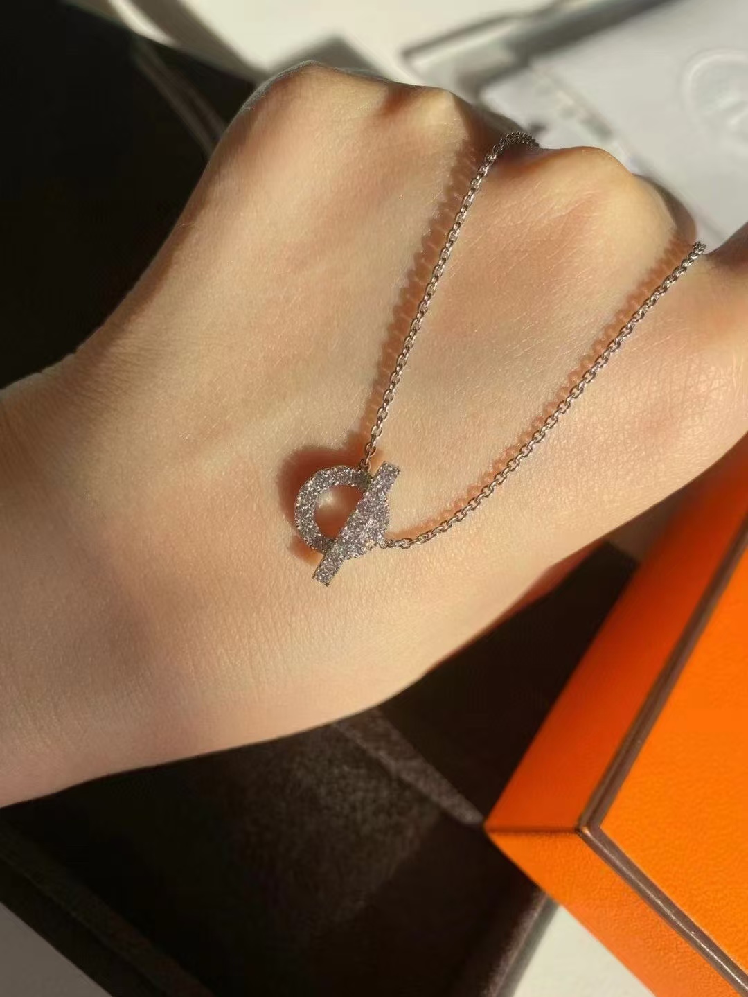 Replica Hermes Q Pendant Necklace
