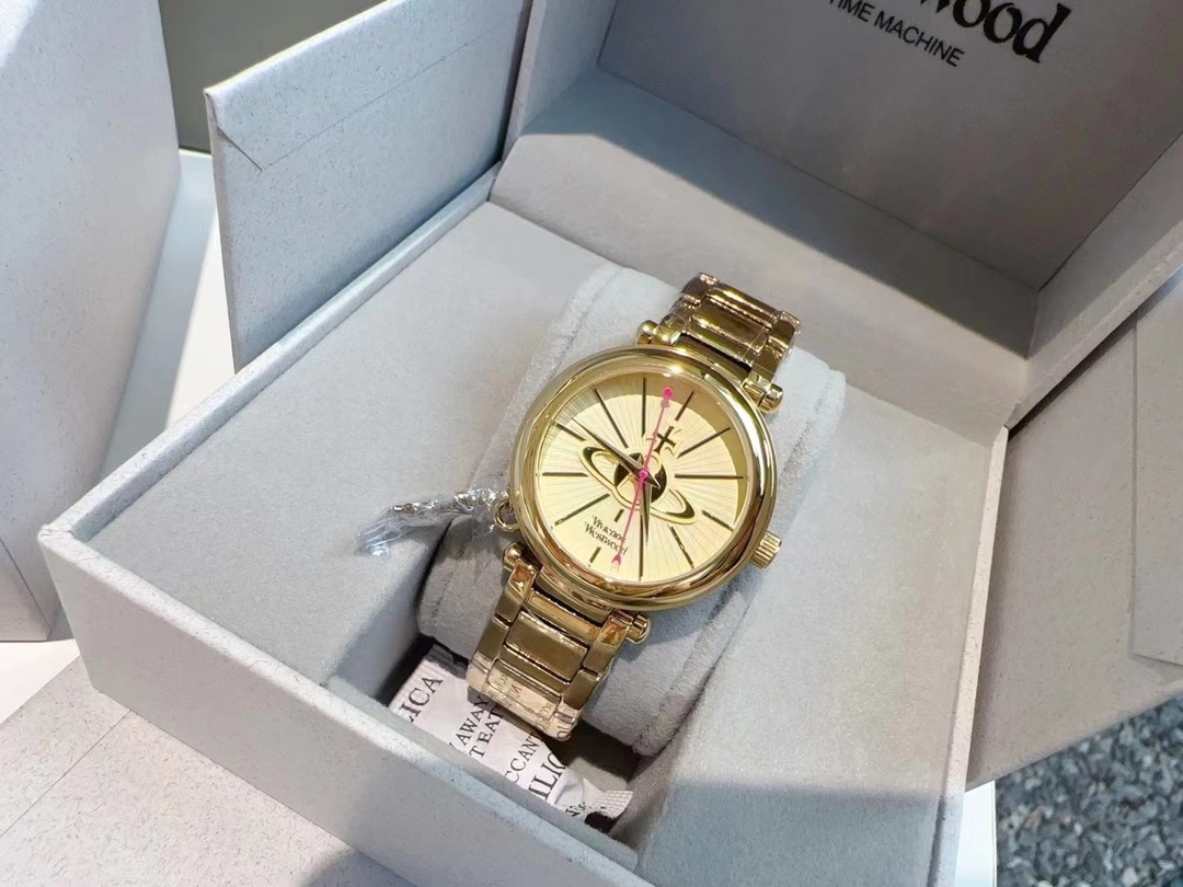 Replica Vivienne Westwood Elegant Gold Watch - 29MM
