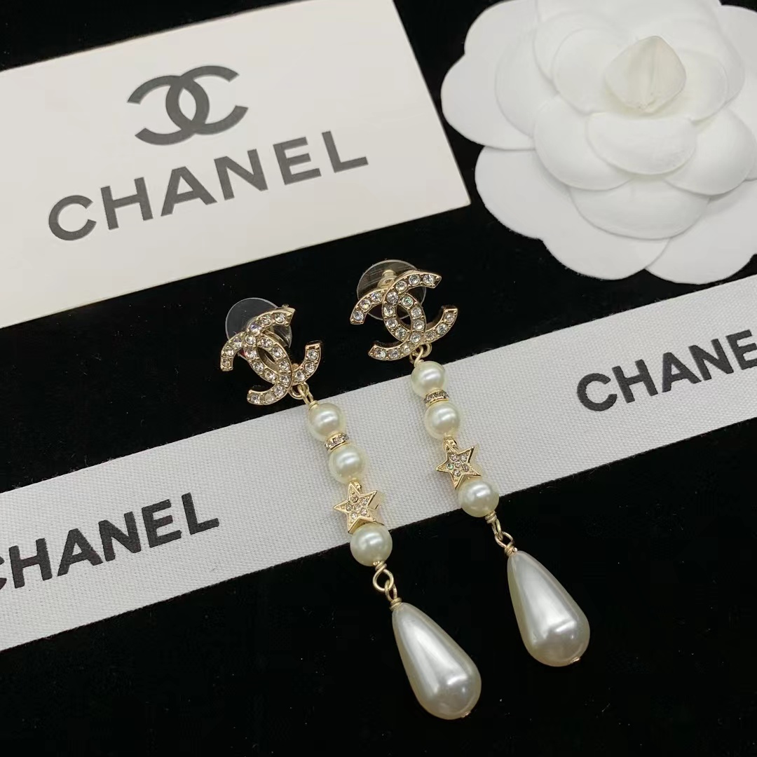 Replica Chanel Teardrop Pearl Tassel Earrings