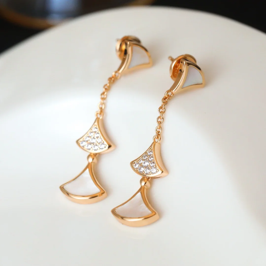 Replica Bvlgari Divas’ Dream Earrings - Long Model